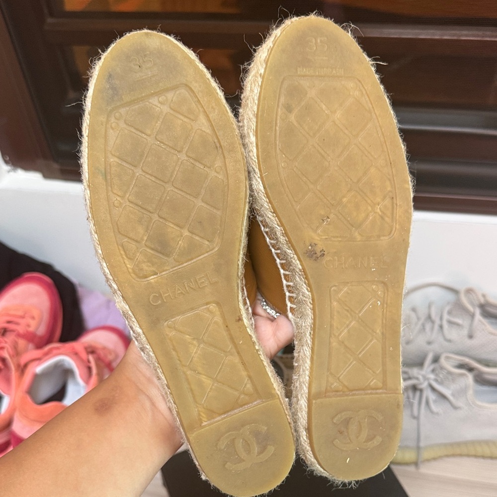 CHANEL Tan Espadrille Slides - Picture 2 of 4